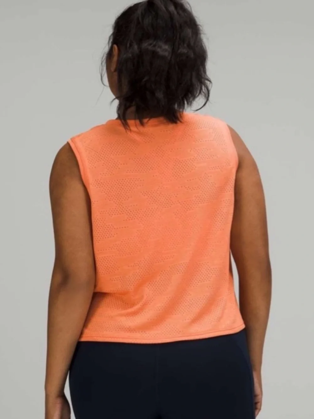 Lululemon Train To Be Tank NWT Size 10 DCGA Orange